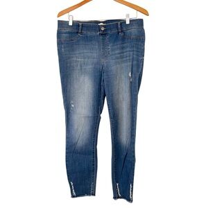 LC Lauren Conrad Distressed Medium Wash Skinny Pull-On Ankle Jegging